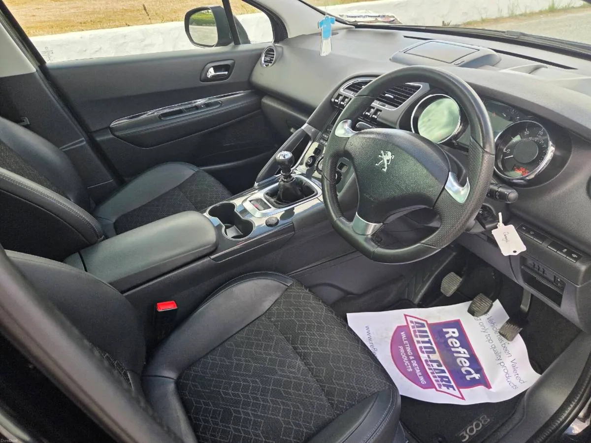 2016 Peugeot 3008 (Ultra Low Milage) - Image 5