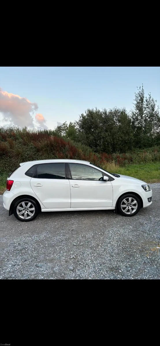 Volkswagen Polo 2011 - Image 3