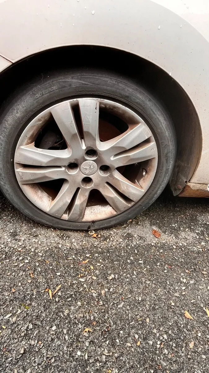 Peugeot 5008 2014 - Image 5