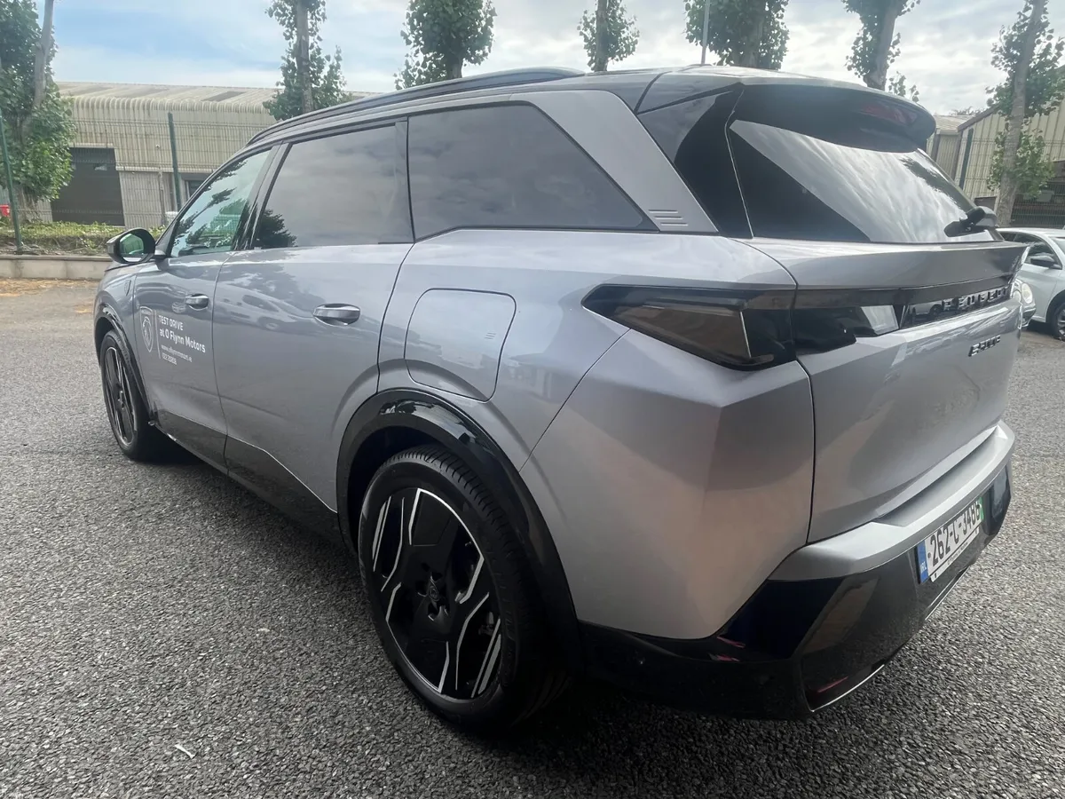 Peugeot 5008 2026 - Image 2