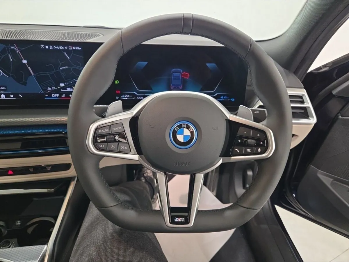 BMW 3-Series 330e M Sport Saloon - Image 5