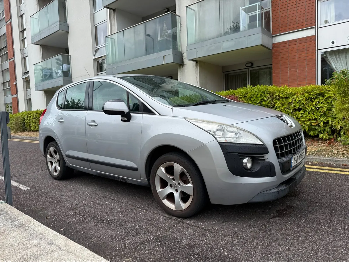 Peugeot 3008 2011 - Image 1