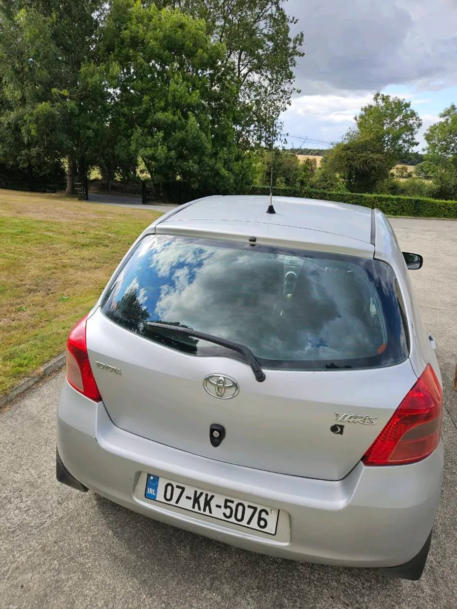 Car - Image 2