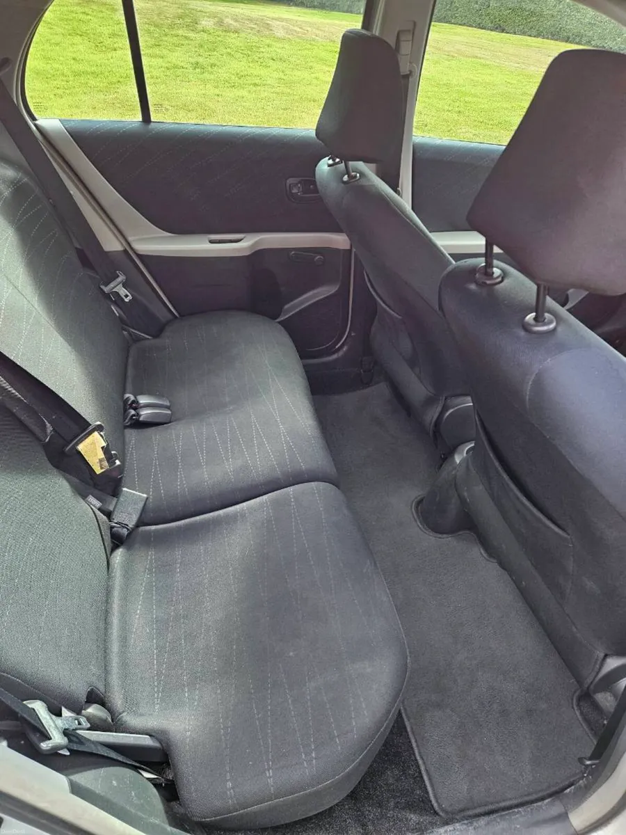 Car - Image 5