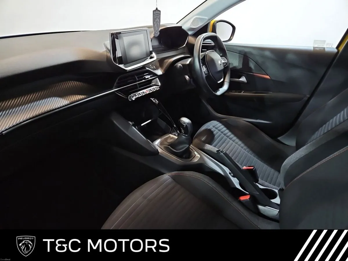 Peugeot 208 1.2 Puretech 75 bhp Active - Image 4