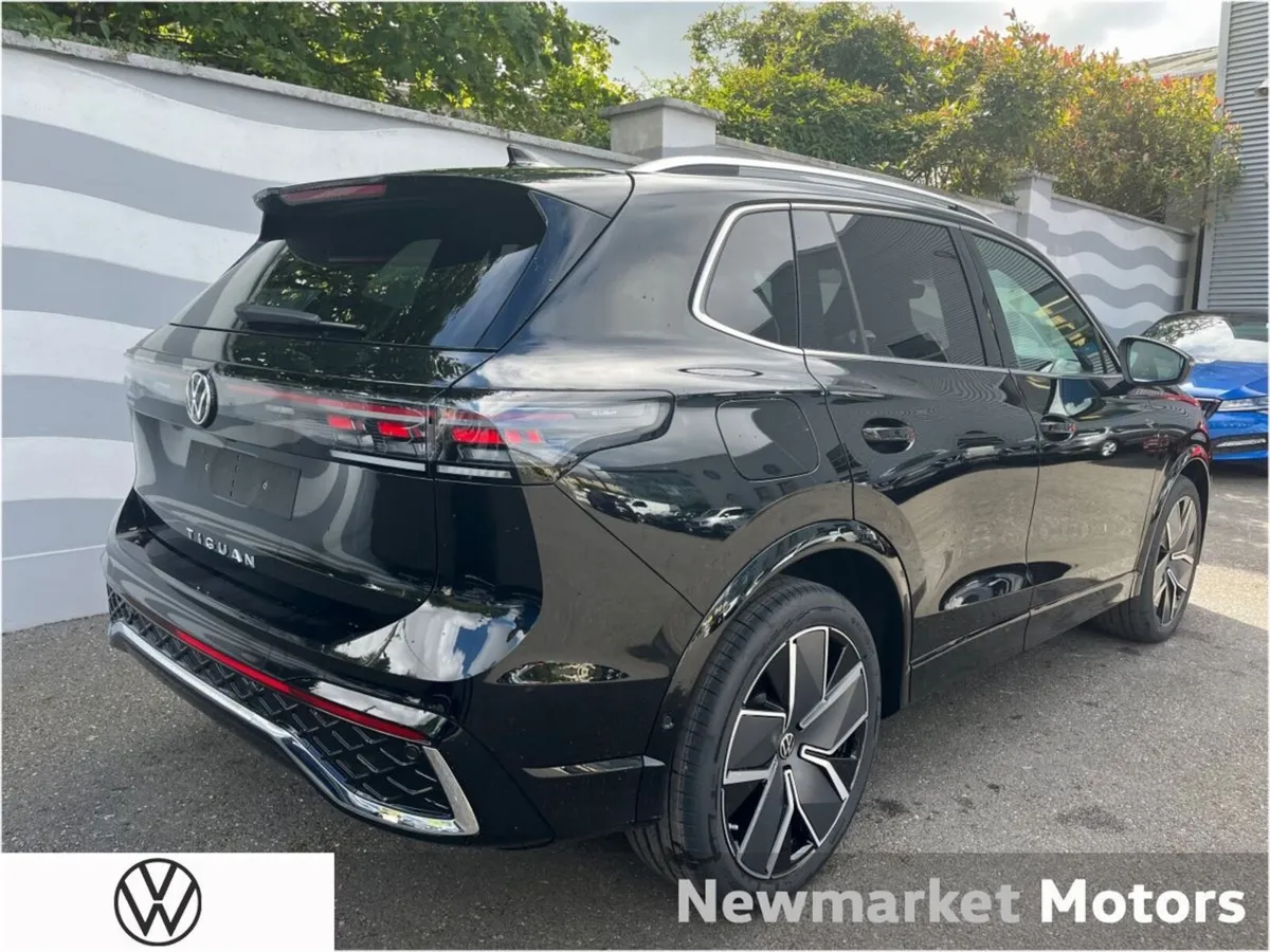 Volkswagen Tiguan MEGA SPECIFICATION R-LINE DSG AU - Image 4