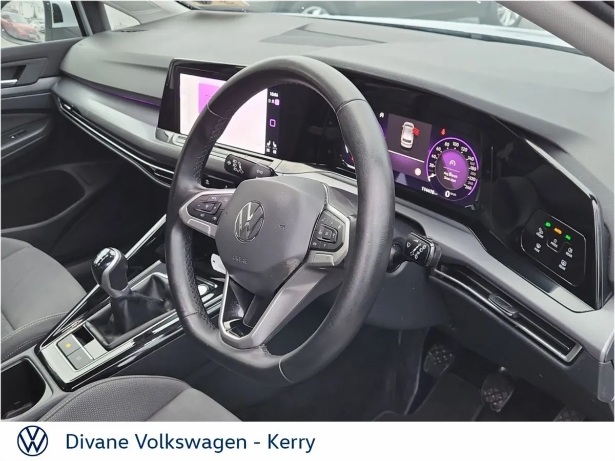 Volkswagen Golf STYLE 2.0 TDI 115 BHP - Image 2