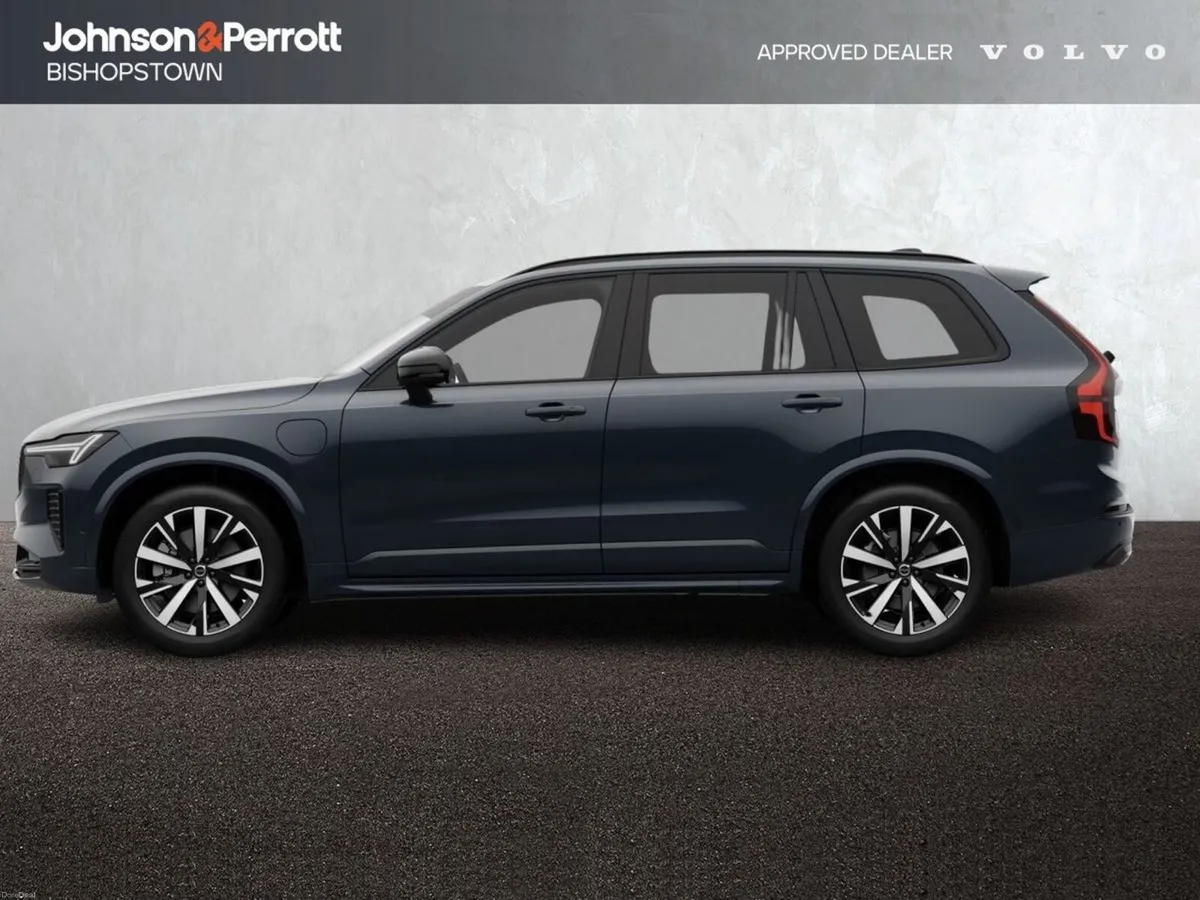 Volvo XC90 T8 406bhp AWD PHEV Plus Dark - Immediat - Image 5