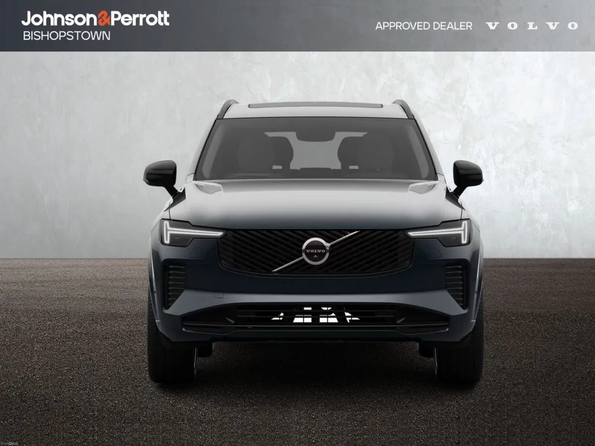 Volvo XC90 T8 406bhp AWD PHEV Ultra Dark - Immedia - Image 4