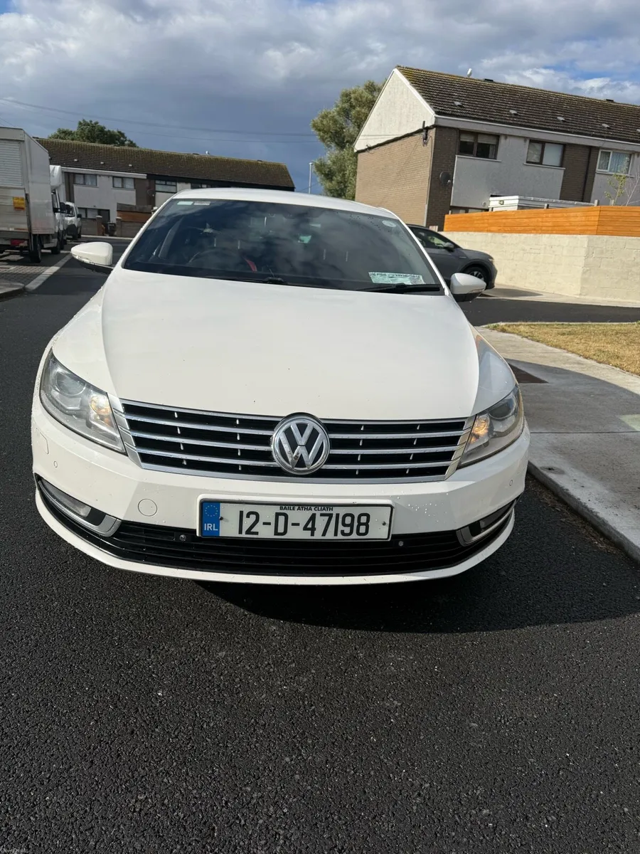CC Volkswagen Passat - Image 3