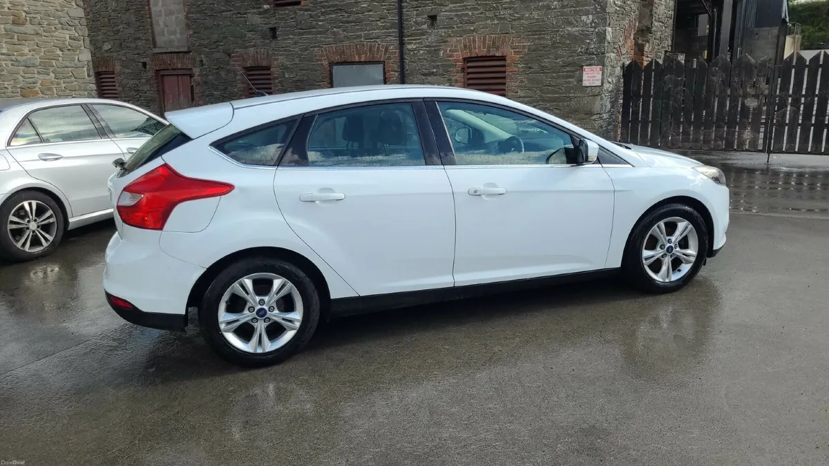 131 Ford Focus Diesel Nct 4-27 Tax 6-27 - Image 3