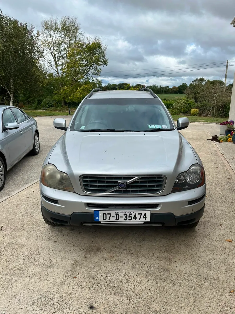 Volvo xc90 - Image 1