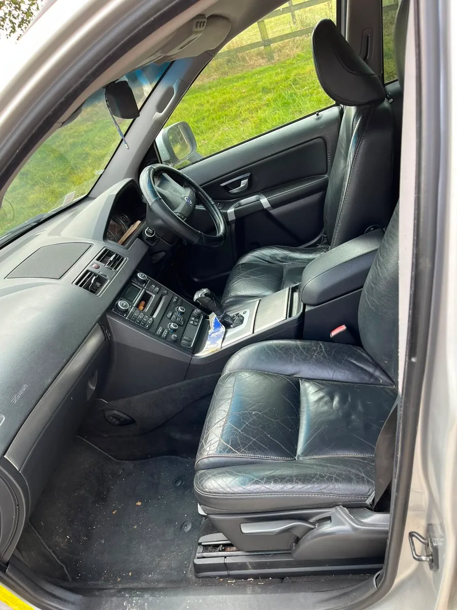 Volvo xc90 - Image 6