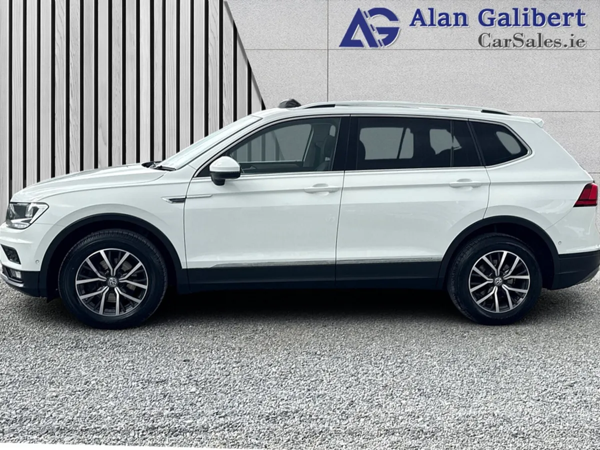 Volkswagen Tiguan Allspace COMFORTLINE 2.0 TDI 7 S - Image 5