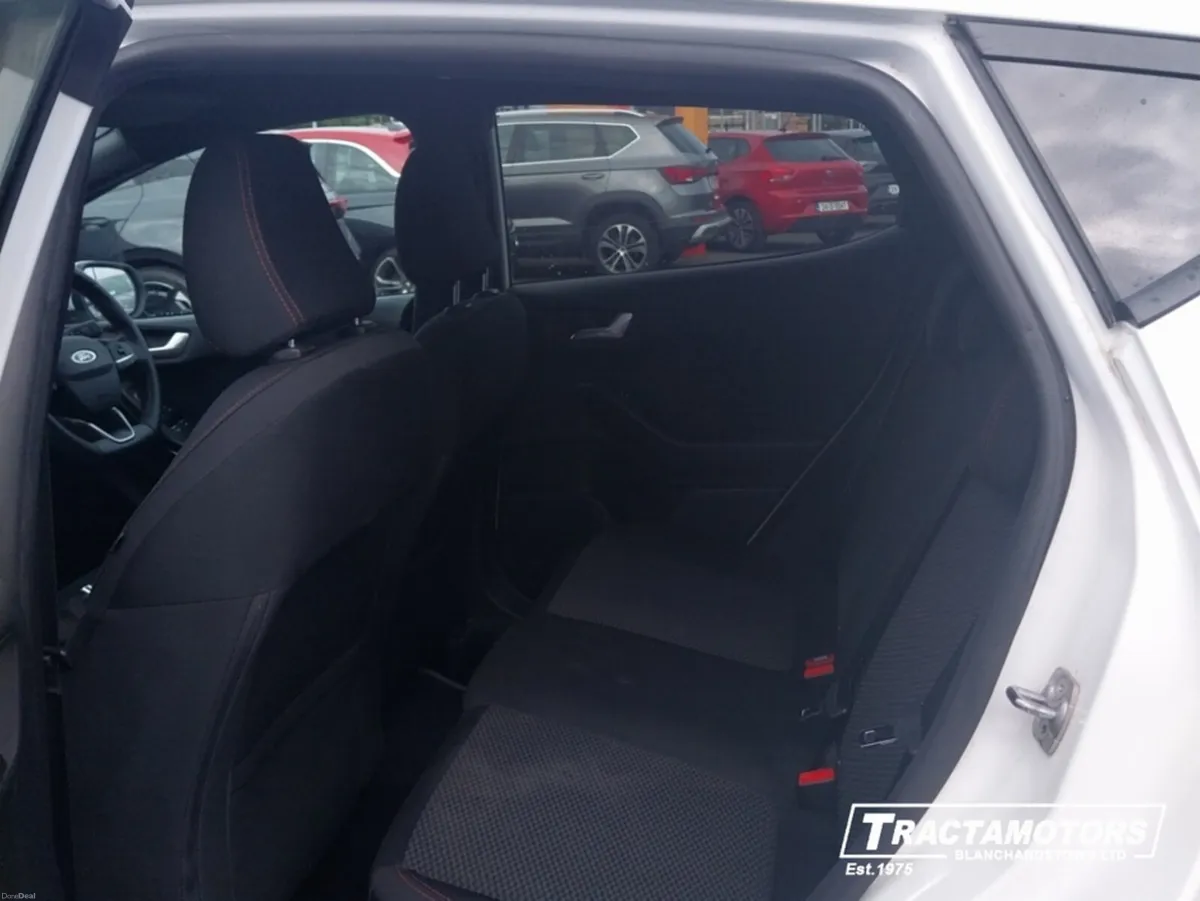 Ford Fiesta 1.0 ST-LINE EDITION 100 TITANIUM 100PS - Image 6