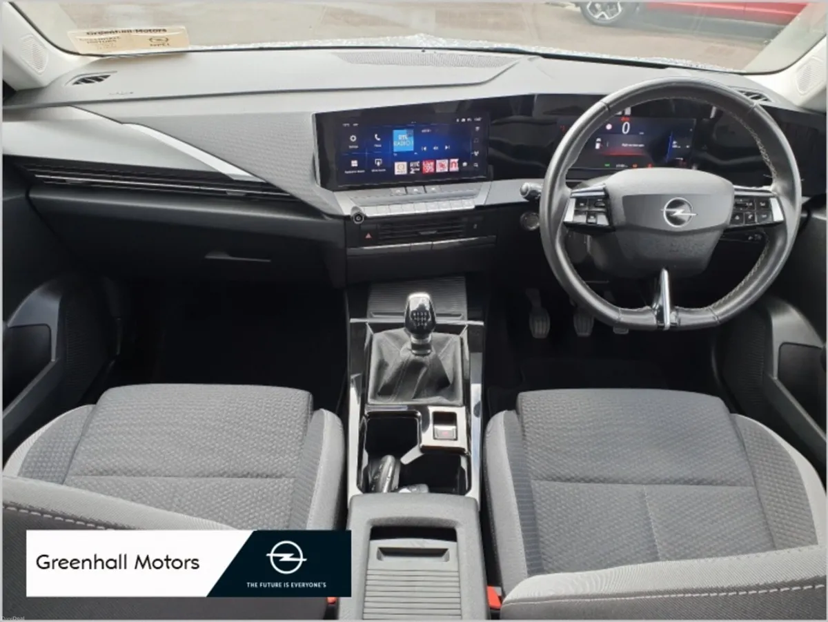 Opel Astra 5 DR HATCH SC 1.2I 110PS PETROL - Image 2