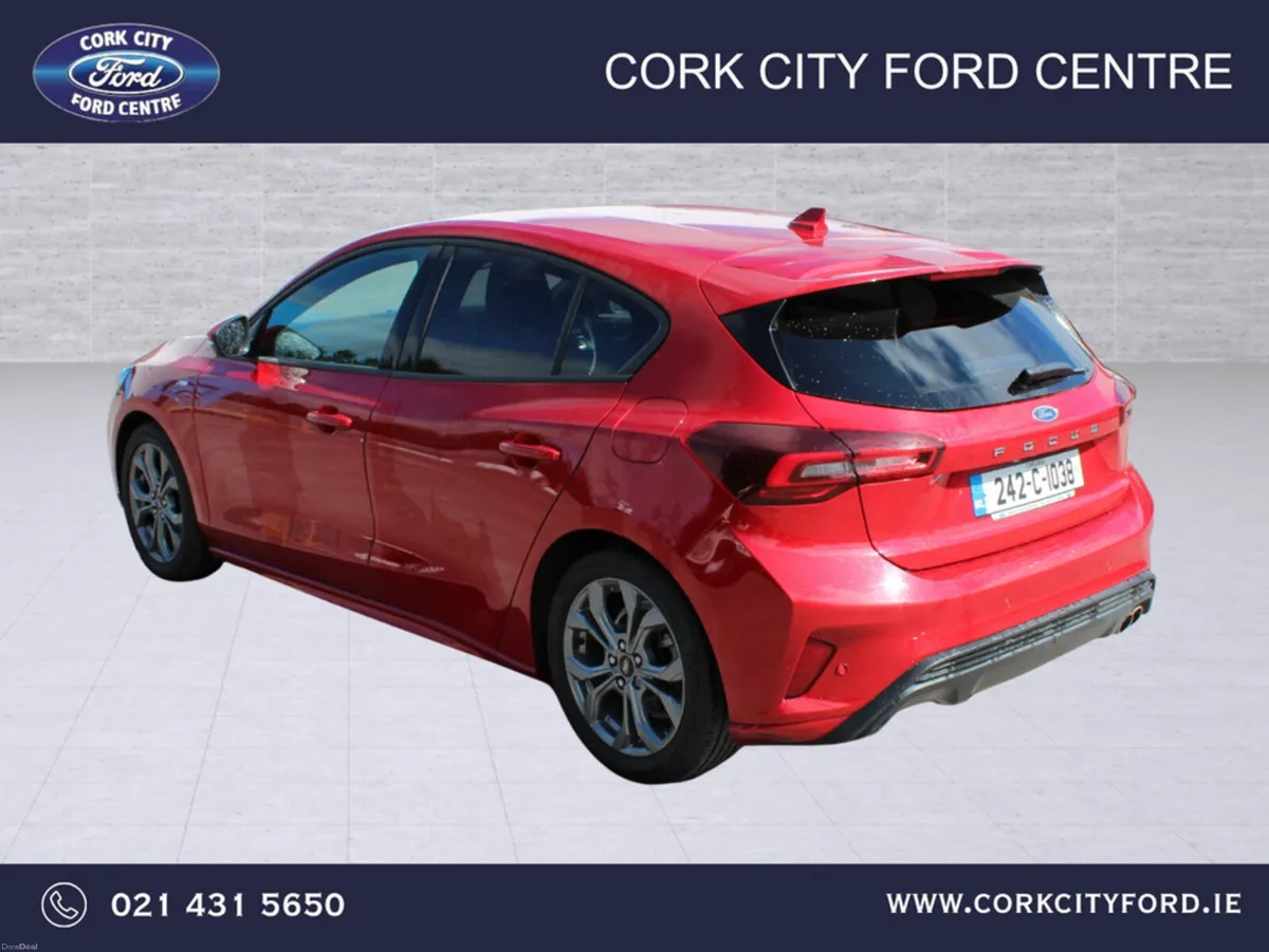 Ford Focus ST-LINE 5DR 1.0T 125 MHEV - Image 4