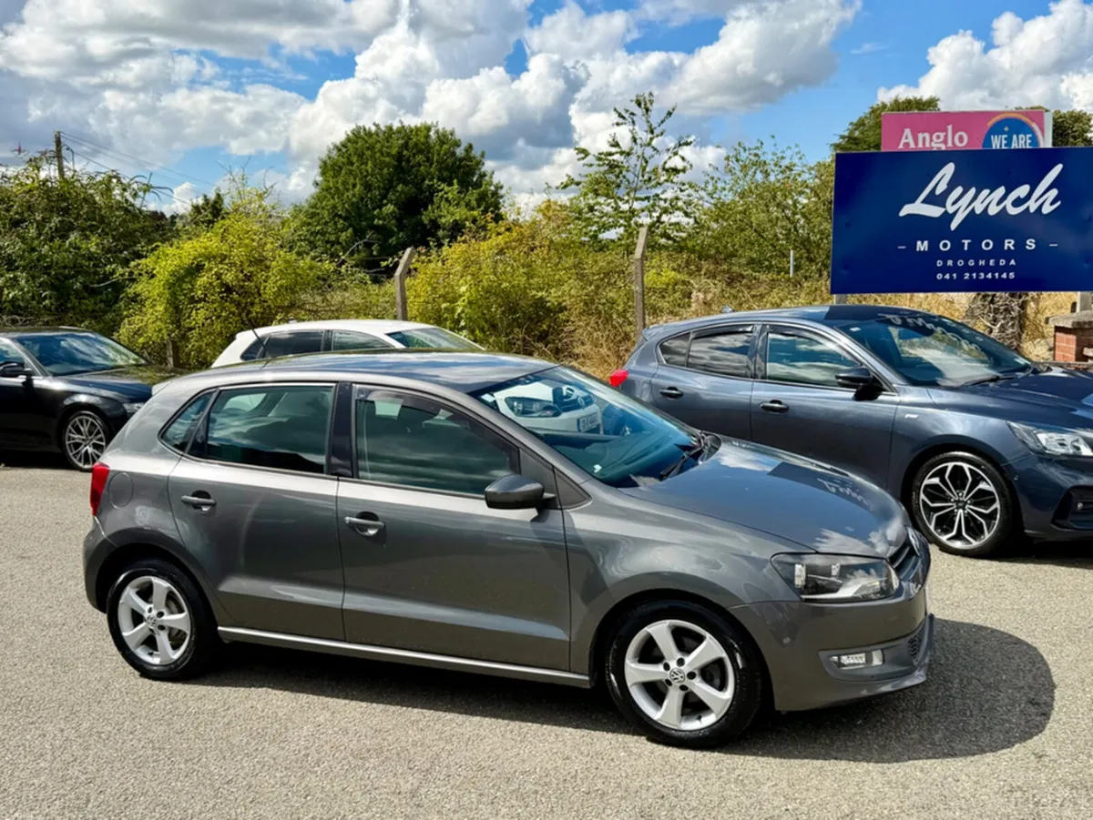Volkswagen Polo CL 1.2 MANUAL 5SPEED 70BHP 5DR - Image 4