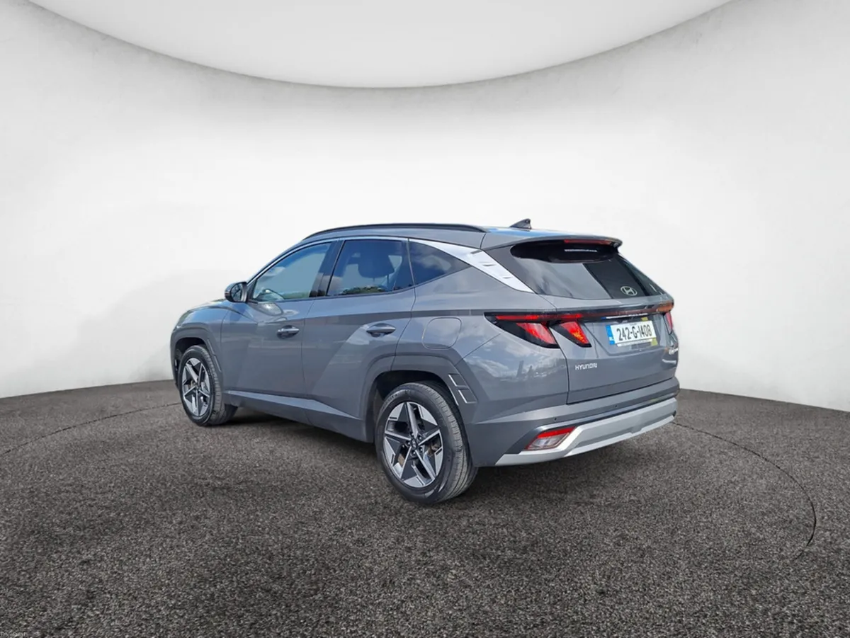 Hyundai Tucson EXECUTIVE 5DR - Image 4
