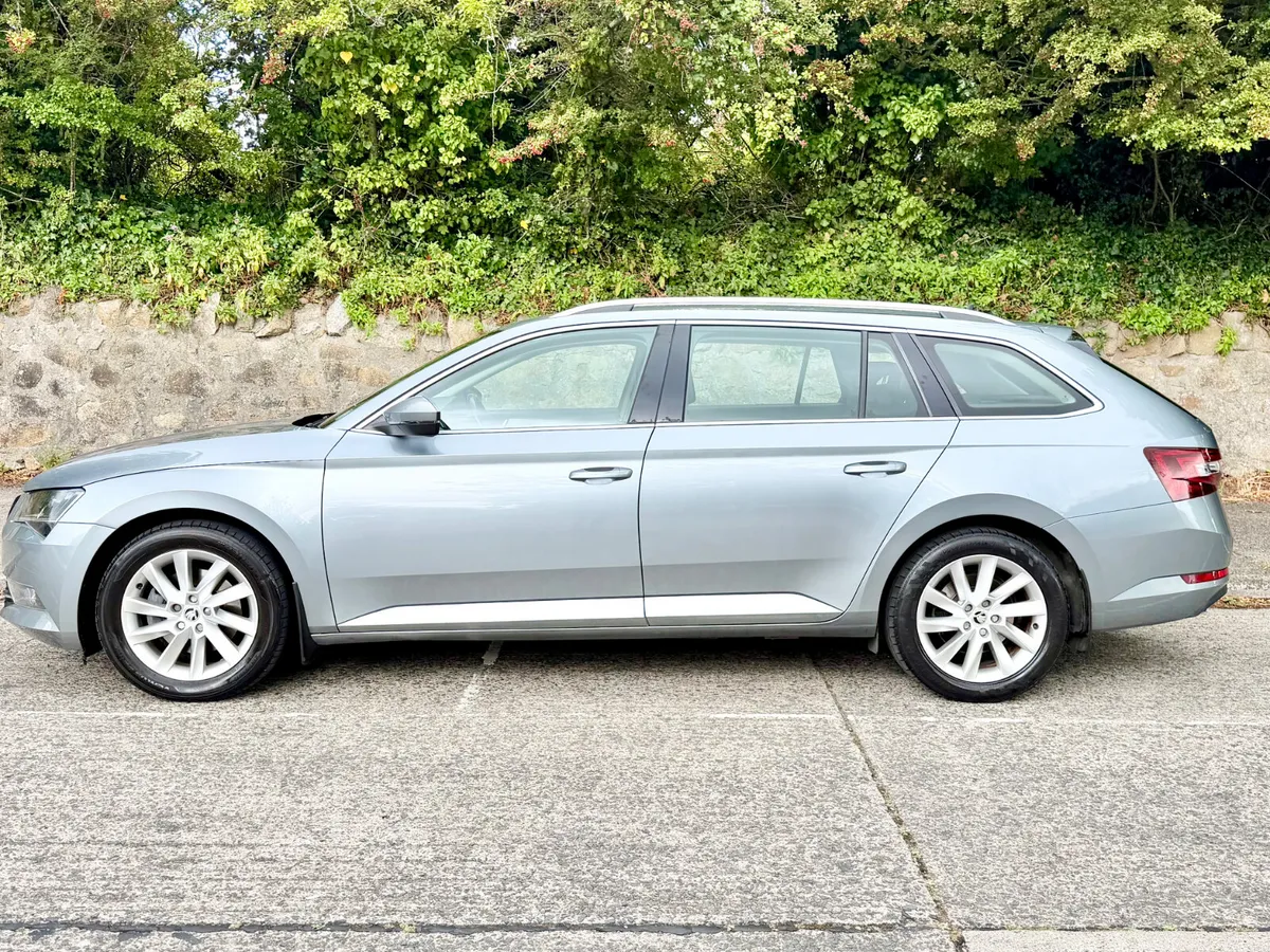 Skoda Superb 2018!! 1.6Tdi STYLE!!AUTO!! - Image 4