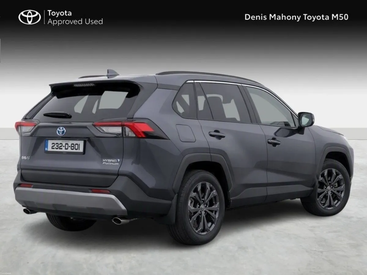 Toyota RAV4 Platinum Hybrid - Image 2
