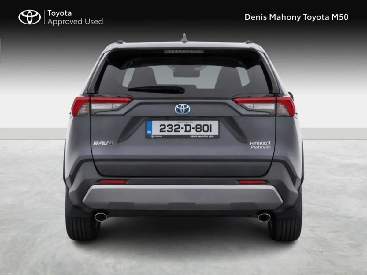Toyota RAV4 Platinum Hybrid - Image 4