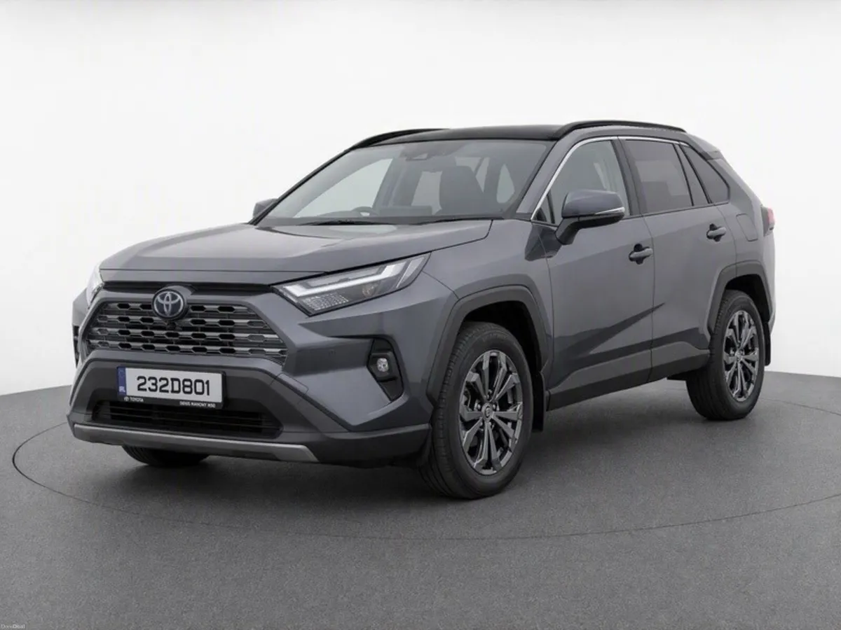 Toyota RAV4 Platinum Hybrid - Image 6