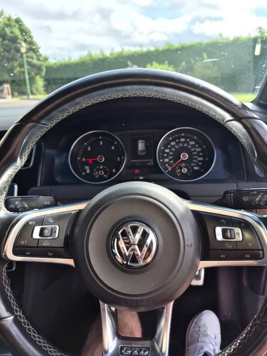 Golf gtd - Image 6