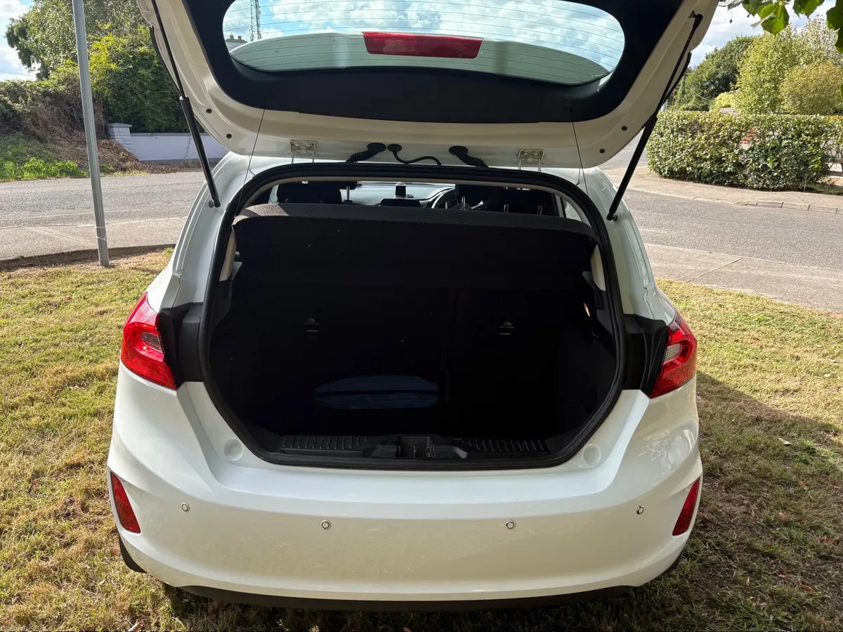 Ford Fiesta 2017 - Image 4