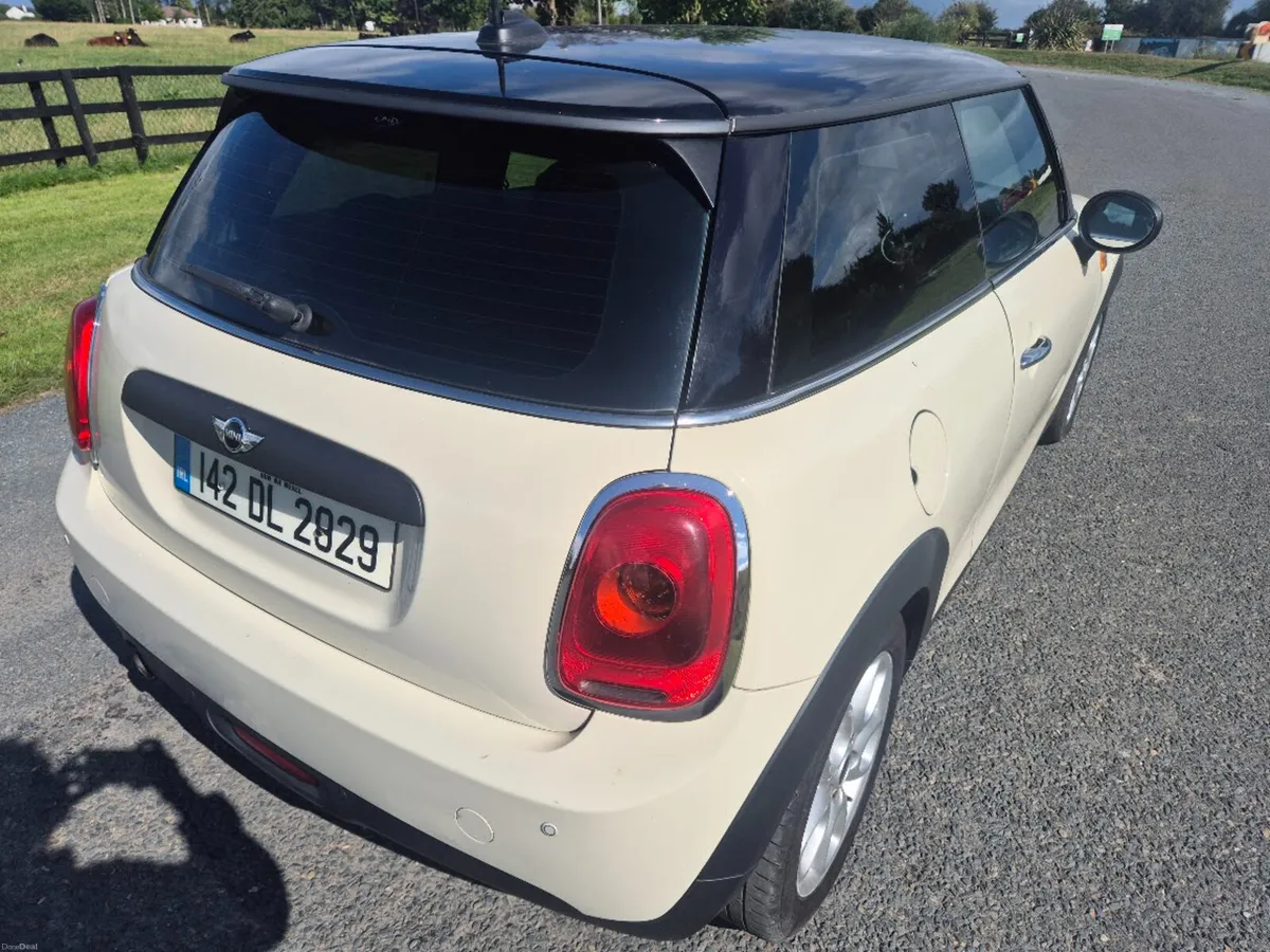 2014 (142) Mini One 1.5 D 3DR ONE - Image 4