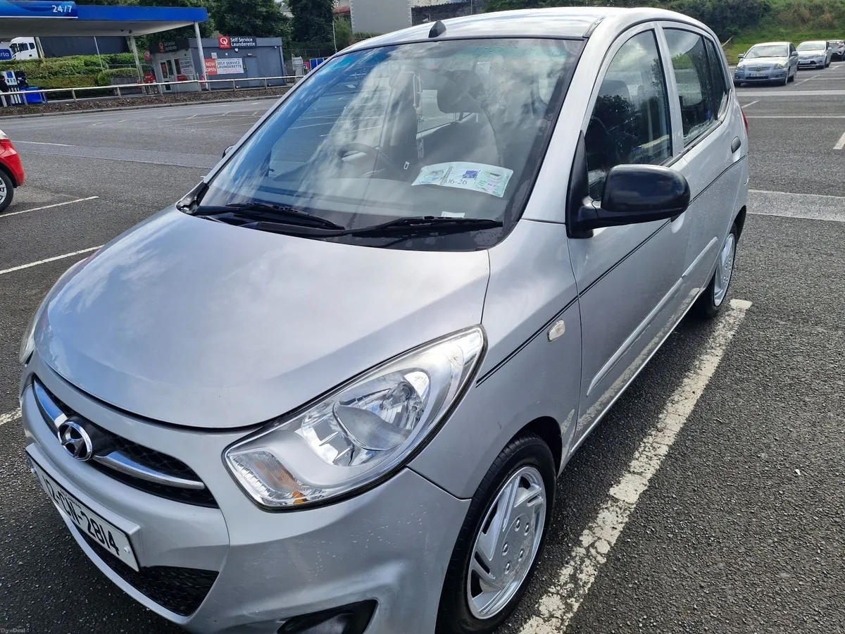 HYUNDAI I10.LOW MILEAGE. NEW NCT . - Image 1