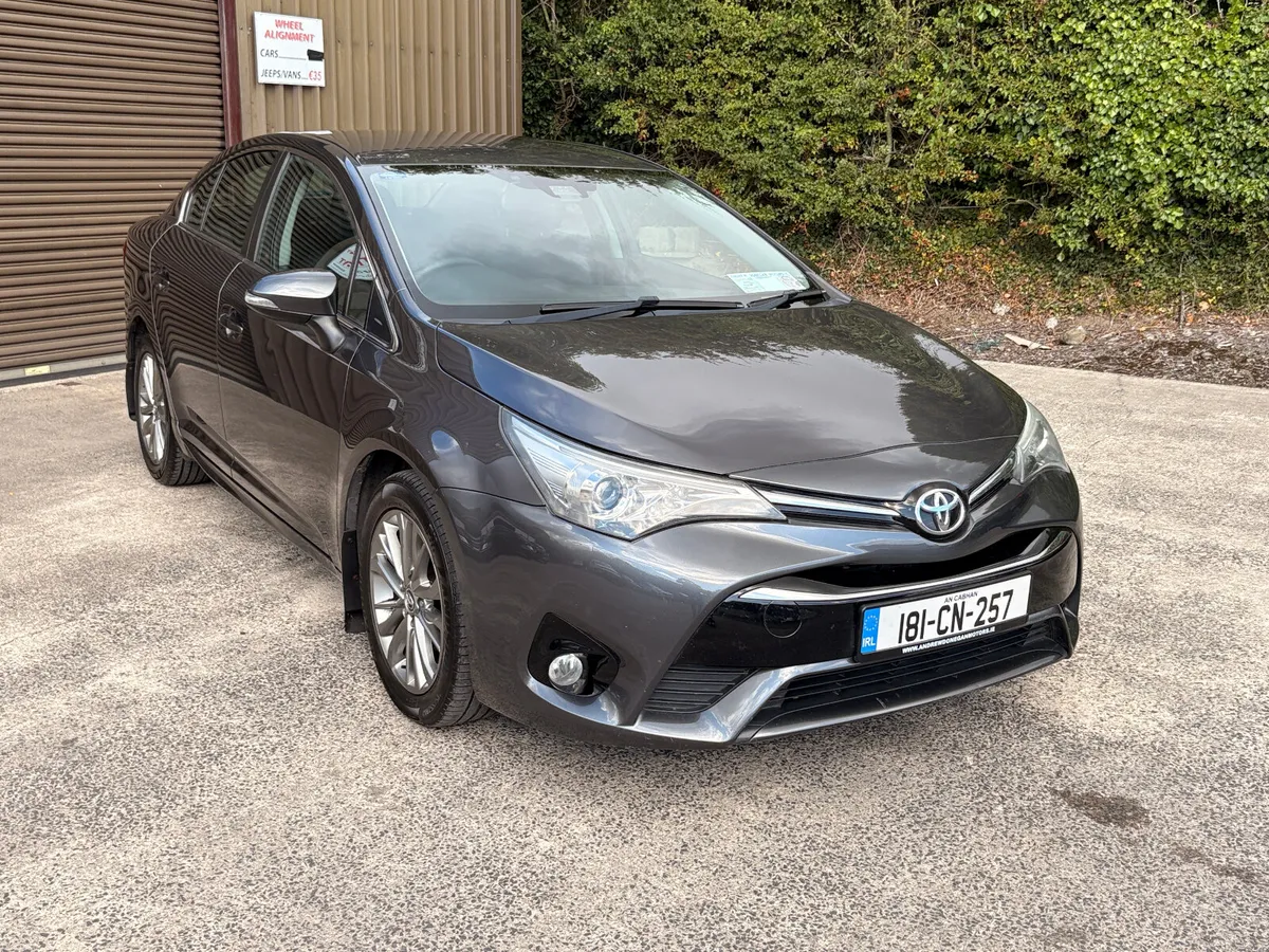 Toyota Avensis 2018 only 150000km - Image 4