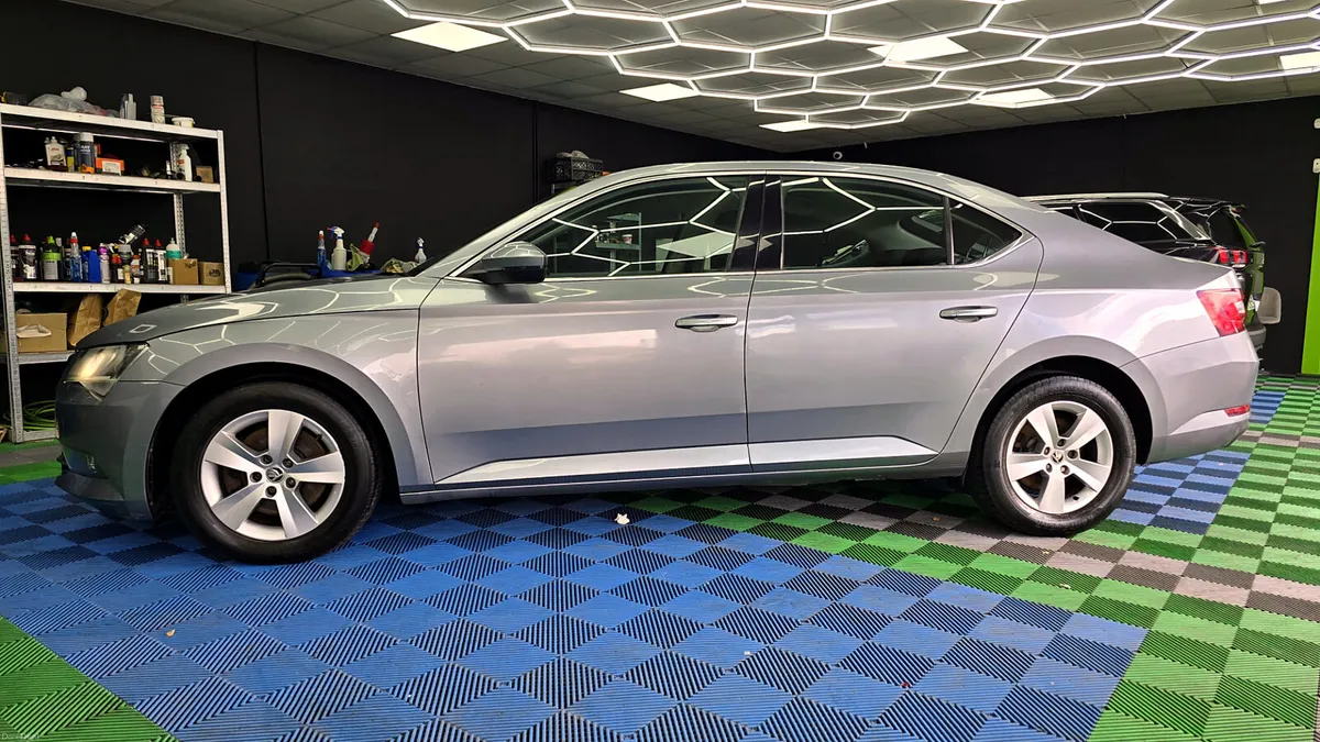 Skoda Superb 2019 AA Approved - Image 4