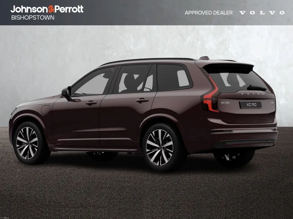 Volvo XC90 T8 406bhp AWD PHEV Plus Dark - Immediat - Image 3