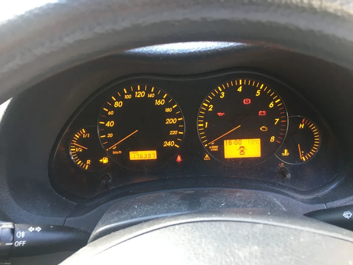 Toyota Avensis 2007 - Image 6