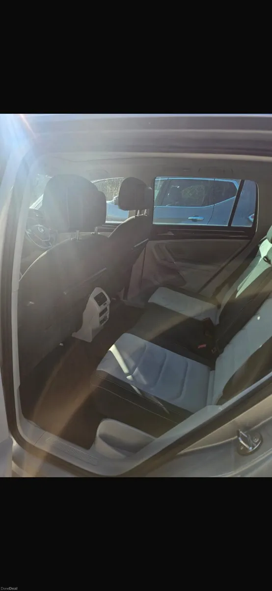 Volkswagen Tiguan 2018 - Image 3