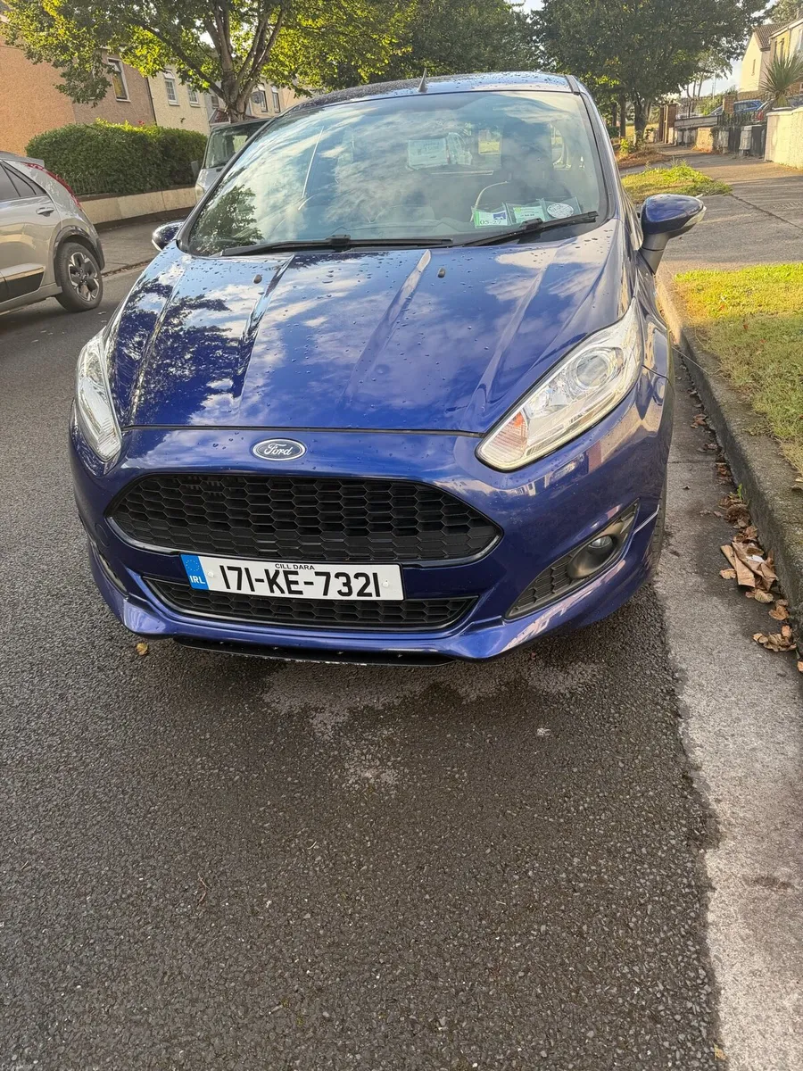 Ford fiesta - Image 4
