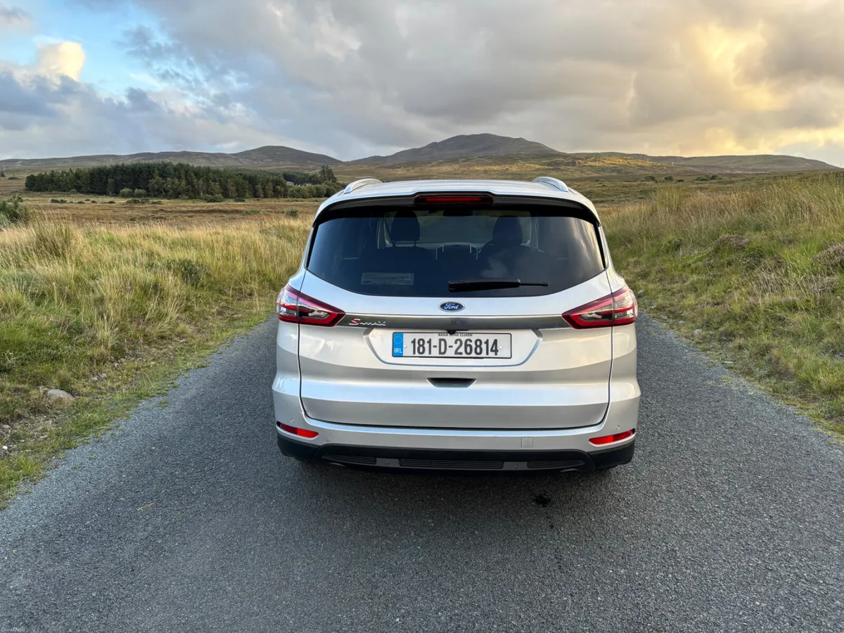 Ford S-Max 2018  150bhp high spec - Image 5