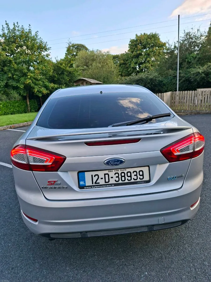 Car - Image 4