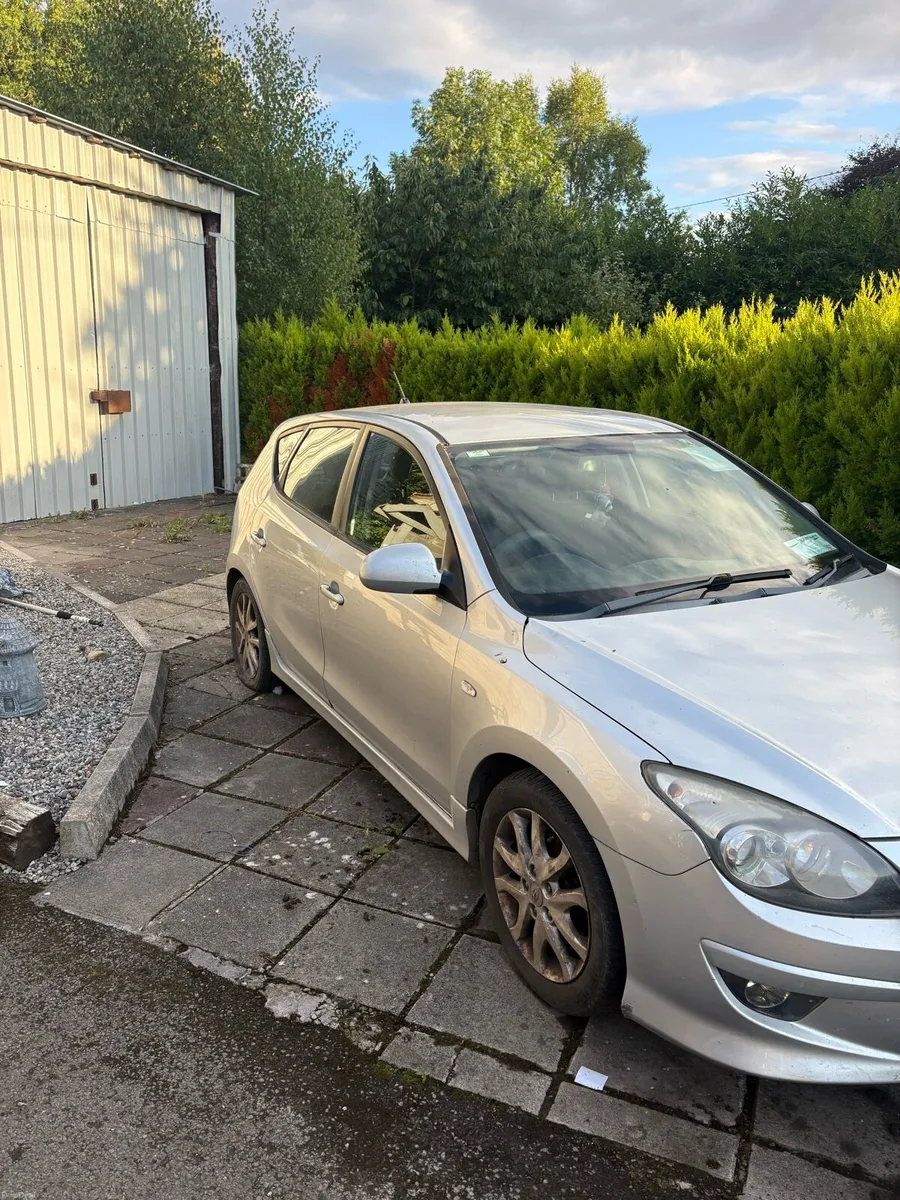 Hyundai i30 - Image 4