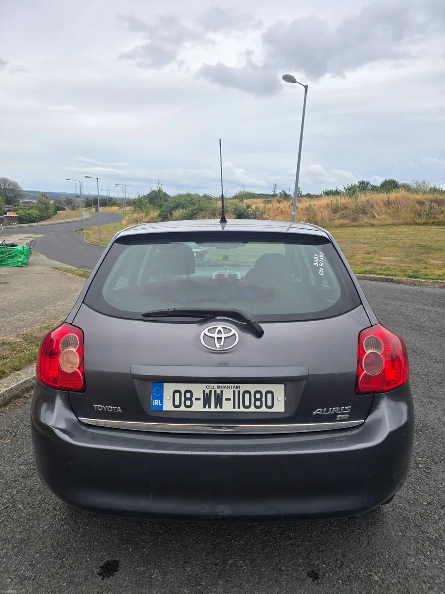 Toyota Auris 2008 - Image 1