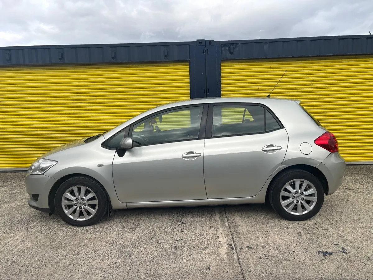 Toyota Auris 2008 NCT to April 27 - Image 4
