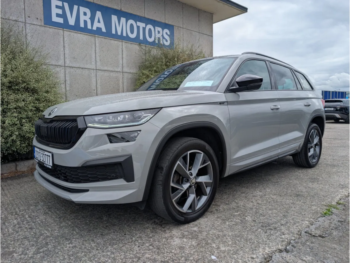 Skoda Kodiaq 7 SEATER SPORTLINE AUTOMATIC 1.5 PETR - Image 4