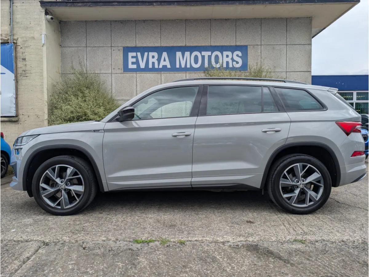 Skoda Kodiaq 7 SEATER SPORTLINE AUTOMATIC 1.5 PETR - Image 5