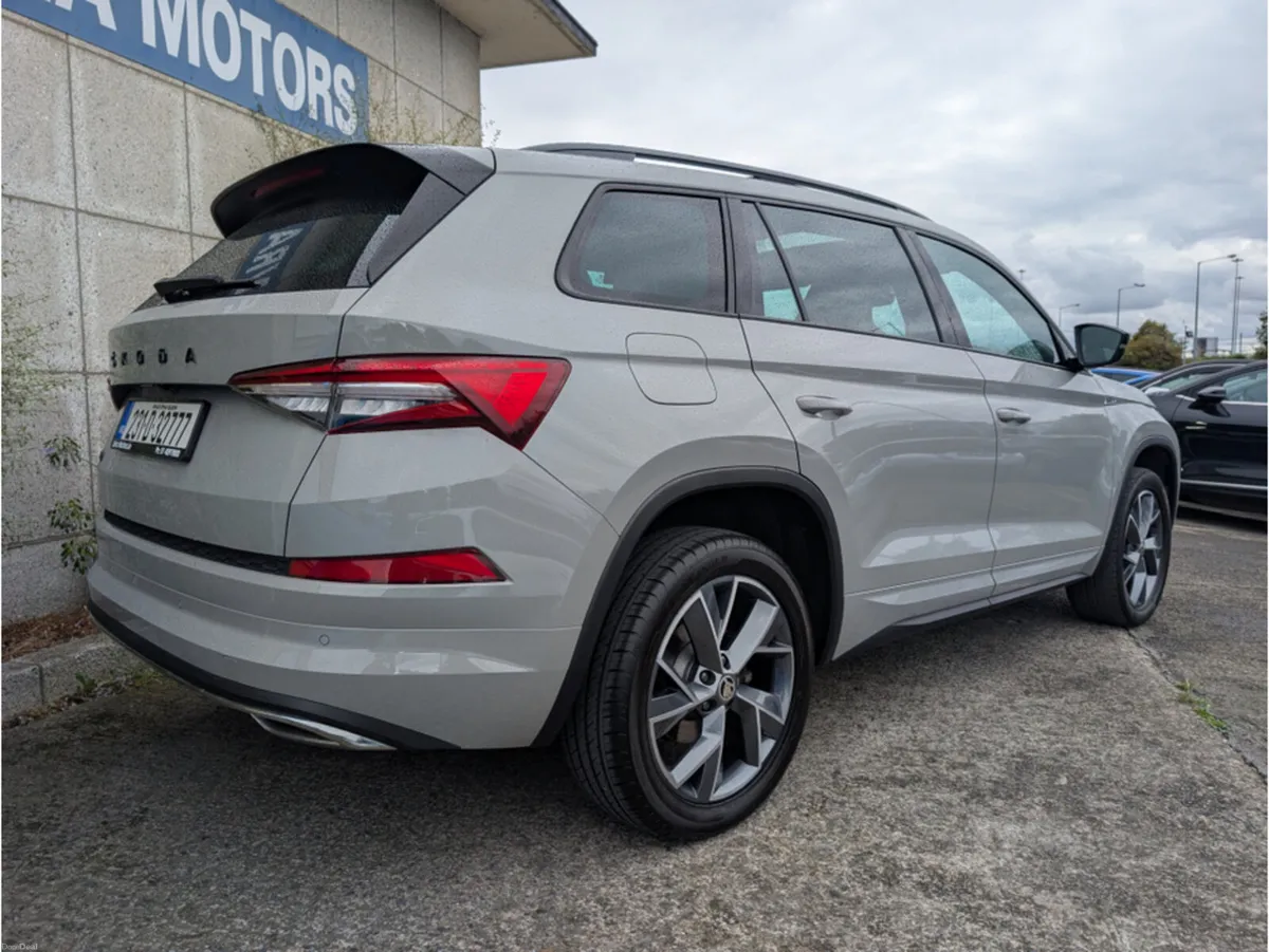 Skoda Kodiaq 7 SEATER SPORTLINE AUTOMATIC 1.5 PETR - Image 6