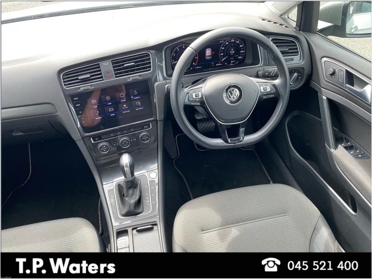 Volkswagen Golf 1.2 AUTOMATIC - REVERSING CAMERA - - Image 2