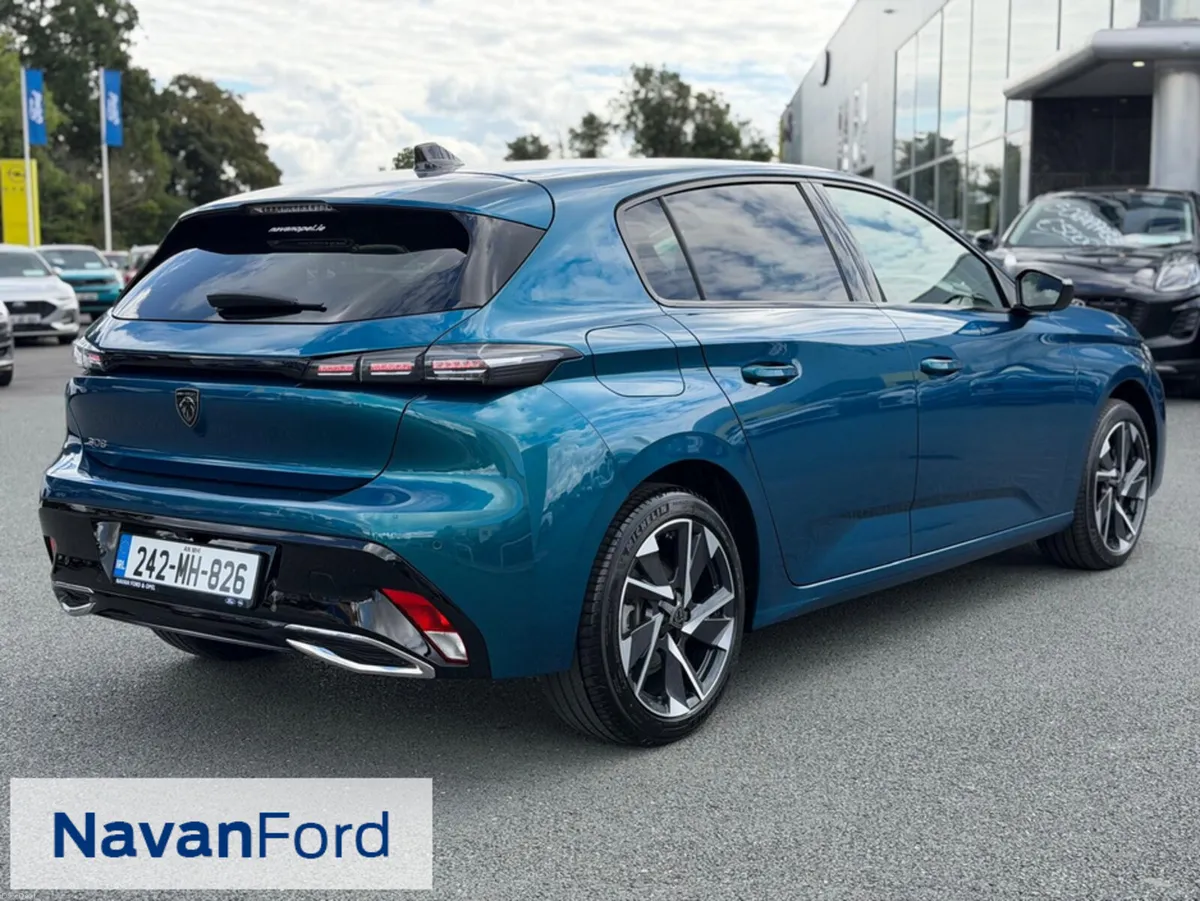 Peugeot 308 Allure 1.2T 136Ps Hybrid - Image 4