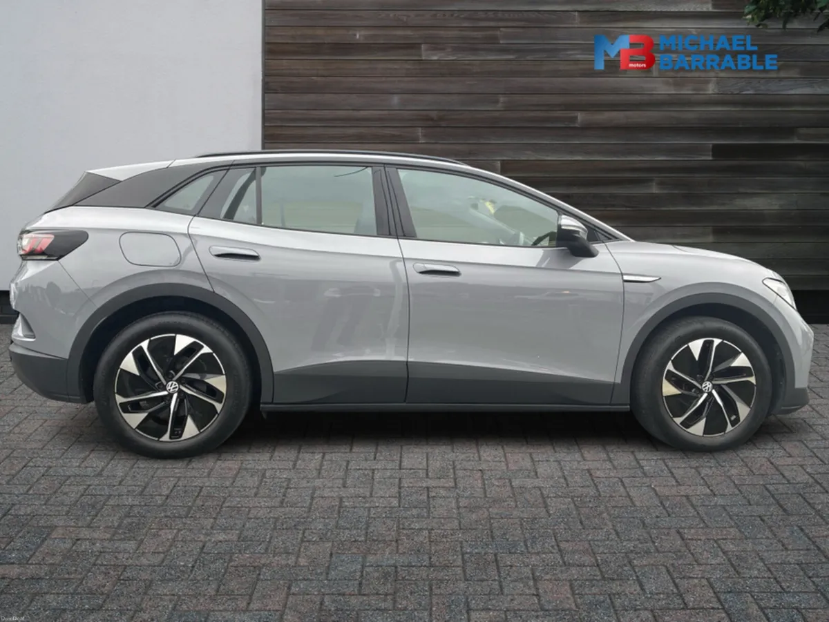 Volkswagen ID.4 PURE 109 K LIFE 52KWH 148HP 5DR - Image 4