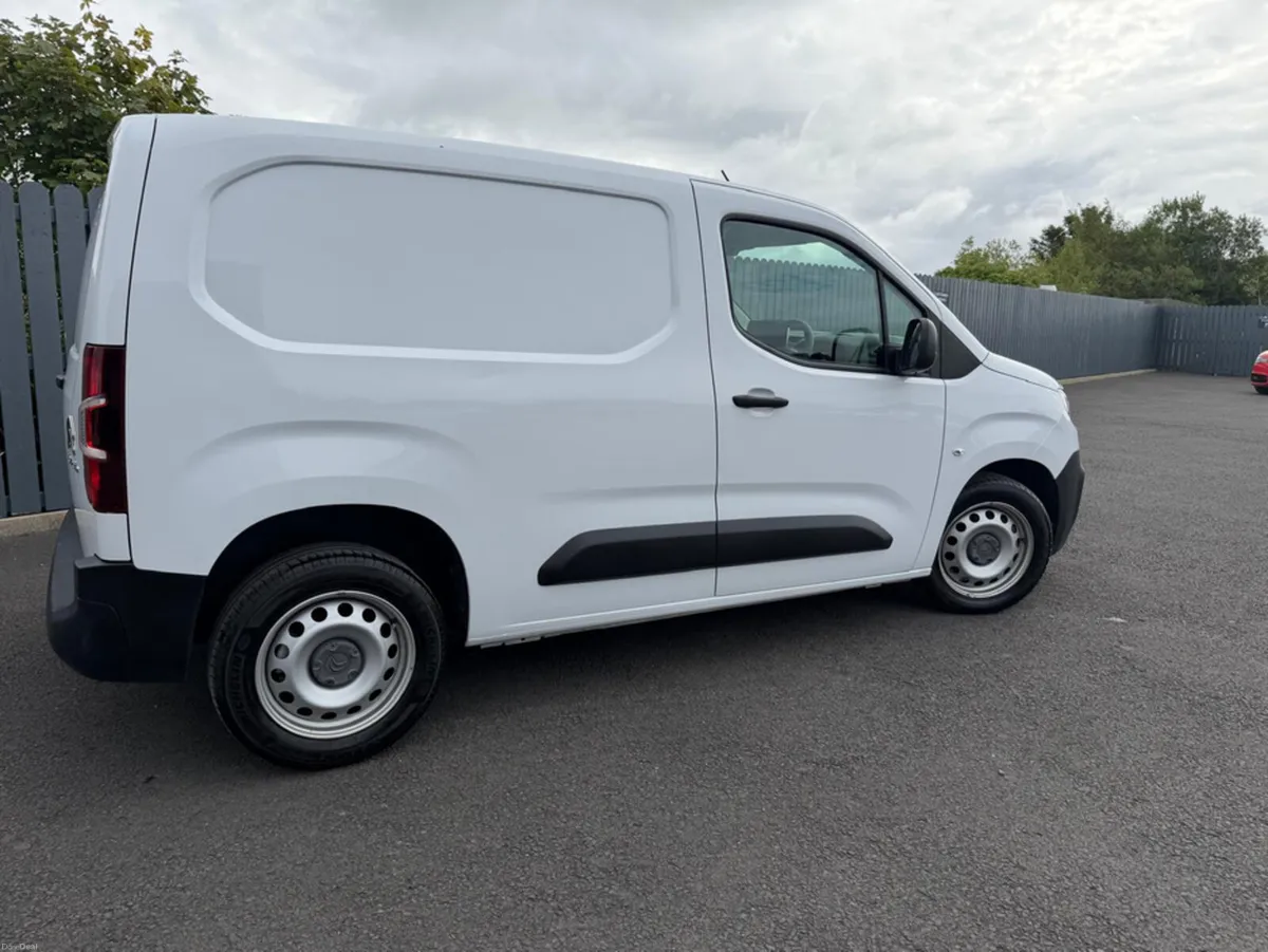 Citroen Berlingo 1000 EN-PRISE ED BLUEHDI - Image 4