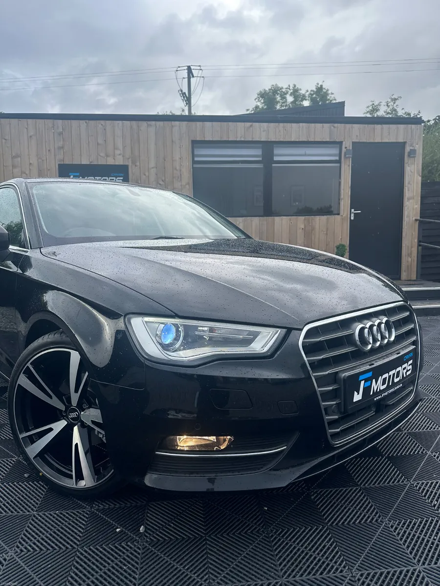 AUDI A3 1.4 TFSI SPORT - Image 2